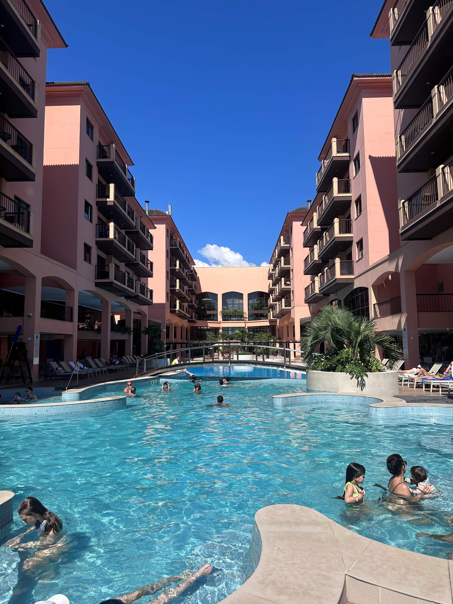 hotel jurere beach village Florianopolis
