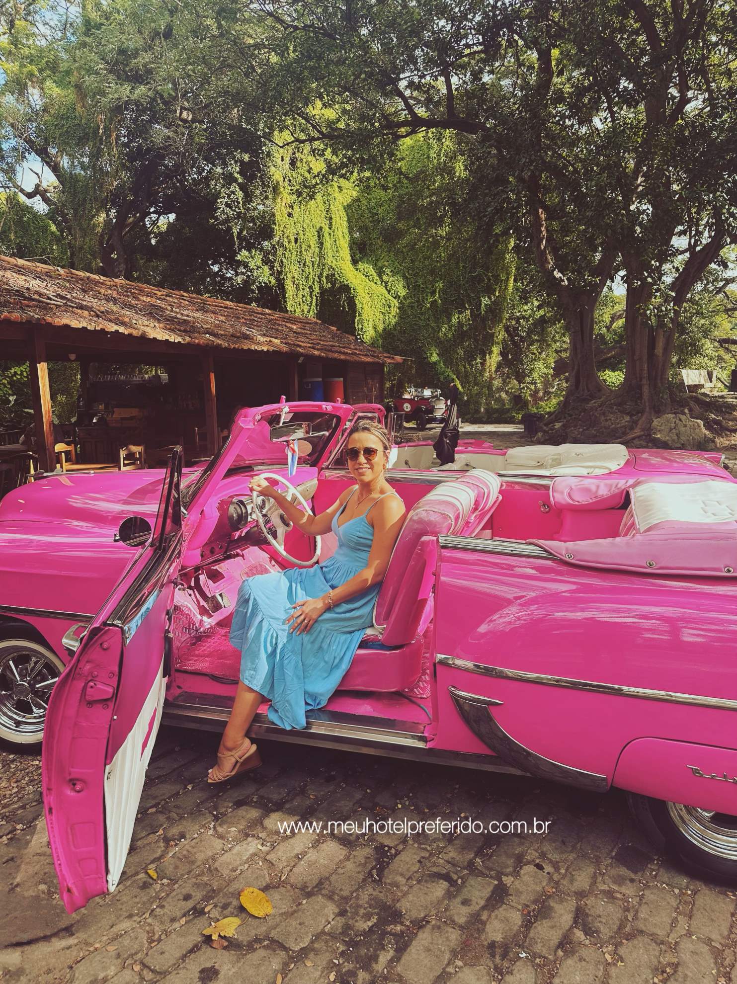 Passeio de auto clássico em Havana