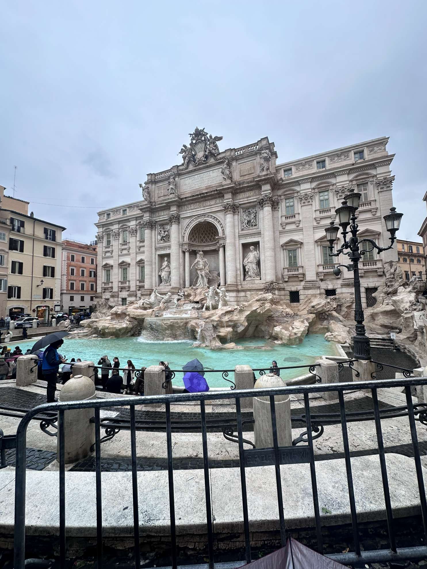 fontana di trevi roma